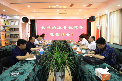 邗江區糧食局姚正根局長一行蒞臨公司考察指導，共謀糧食市場管理服務新發展